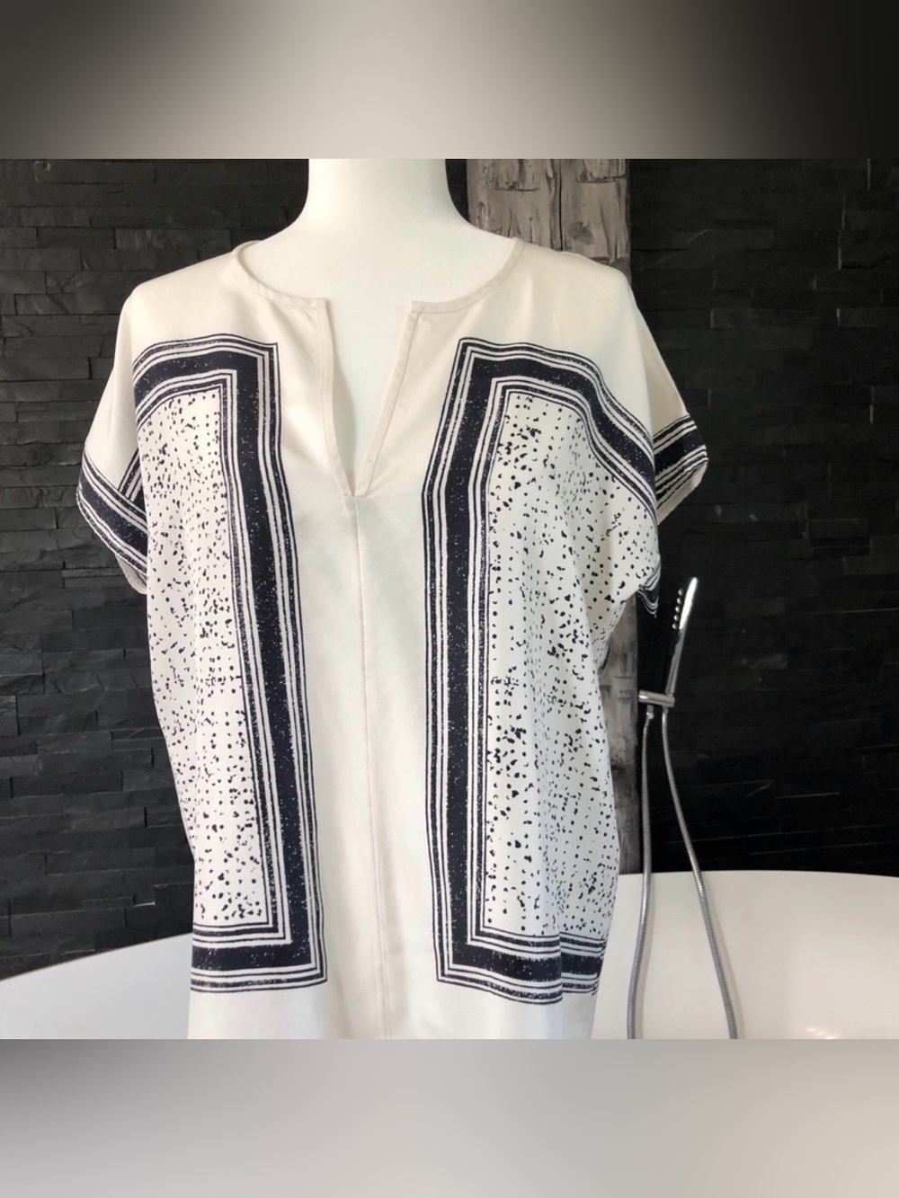 Vince Silk Blouse Size Small